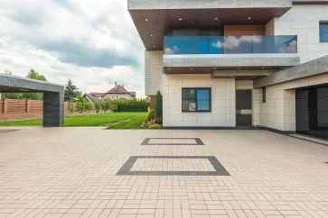 outdoor tile flooring
