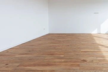 Luxury Vinyl Plank Flooring​